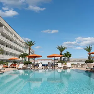 4* Hotel Hyatt Regency International Airport