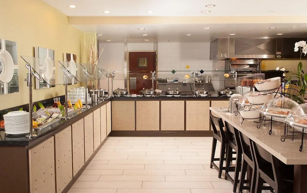 Hilton Garden Inn Orlando Airport Hotel