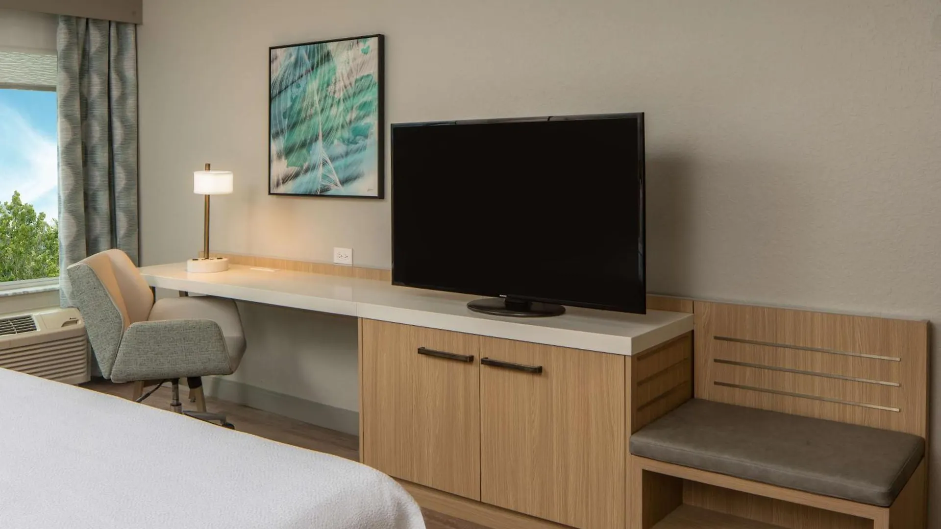 Hilton Garden Inn Orlando Airport Hotel